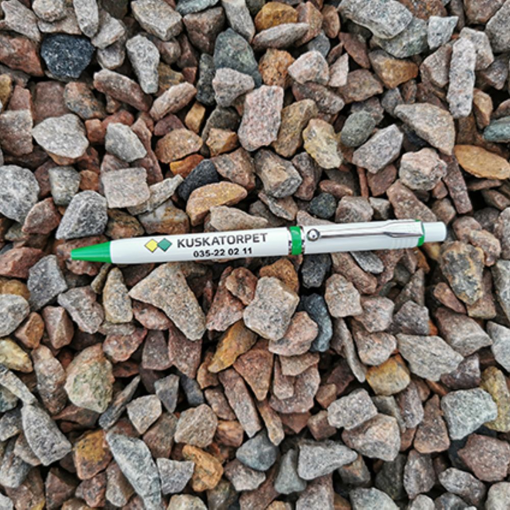 8-16 mm makadam i storsäck.